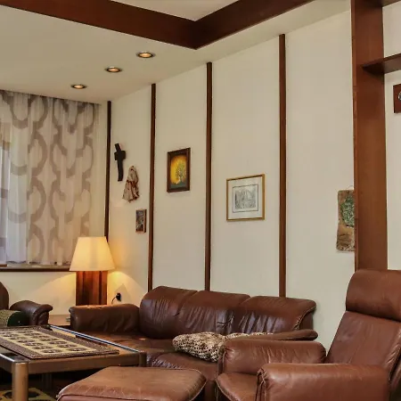 Apartment Rossegger *